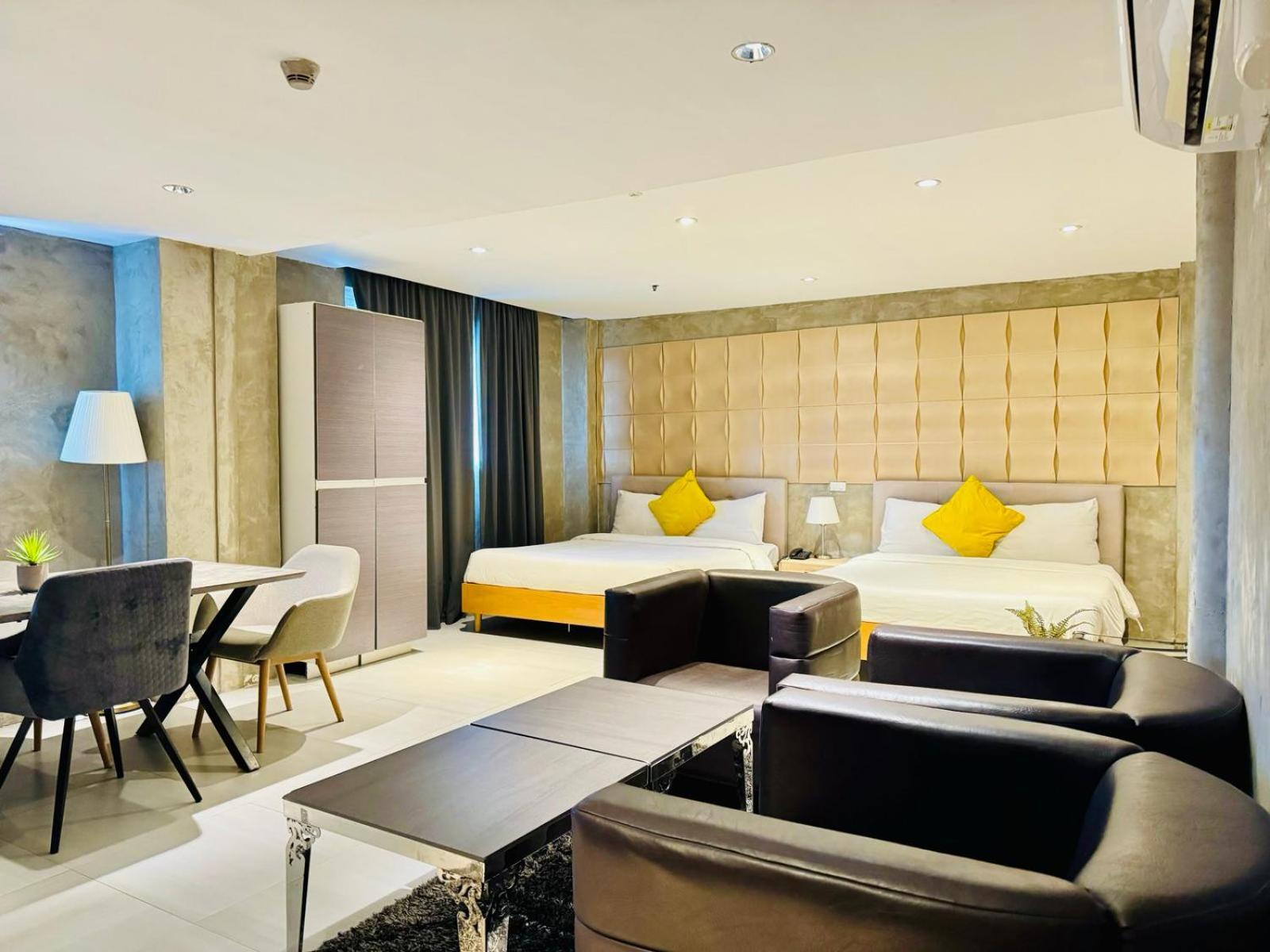 City Park Hotel Residences Taguig Exterior photo